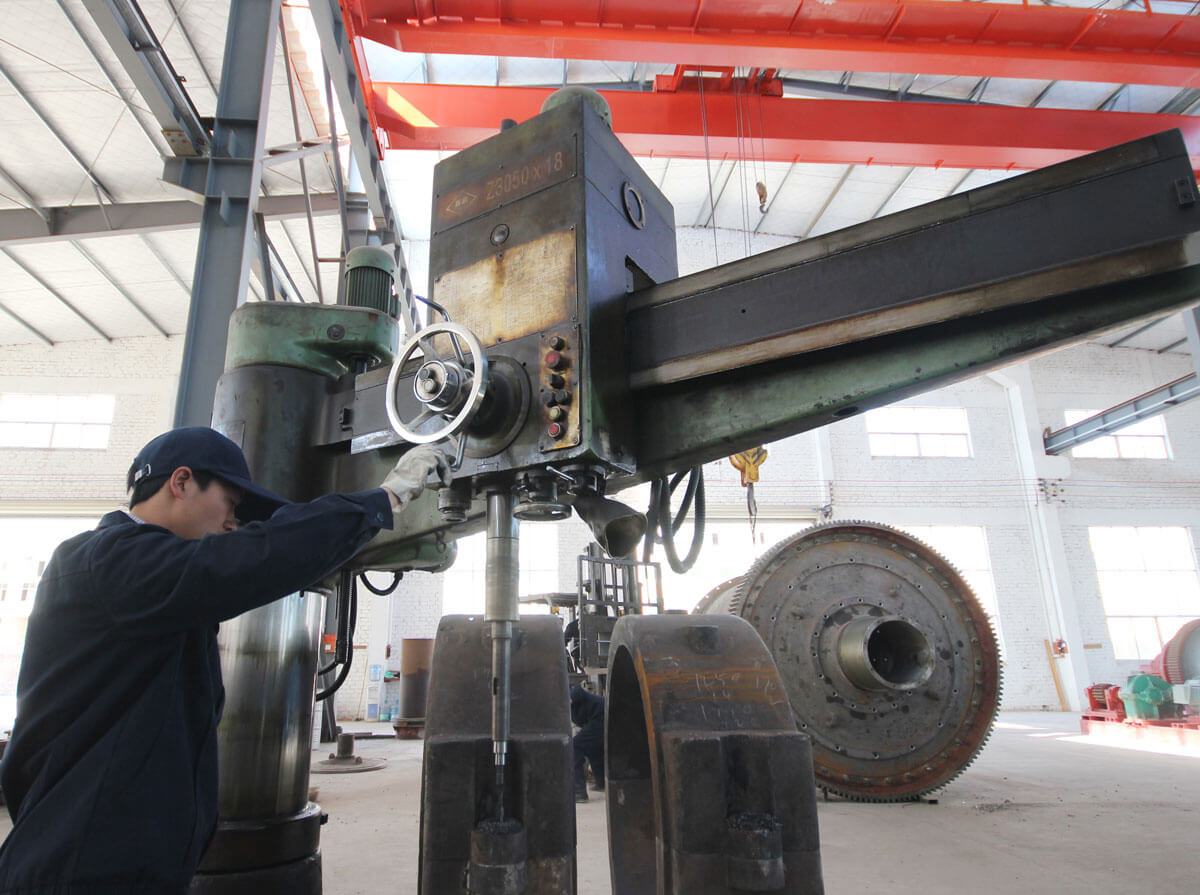 Radial Drilling Machine